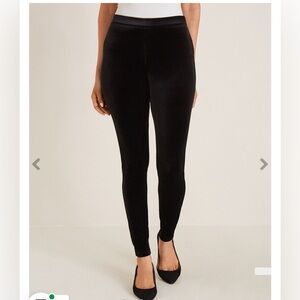 Zenergy by Chico’s Black Velvet Leggings Size 1/S/8